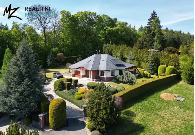 Prodej rodinného domu, Slatinky, 258 m2