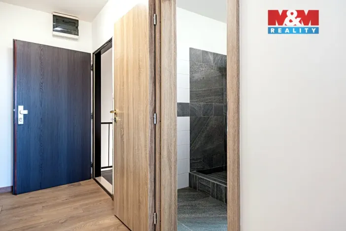 Prodej bytu 1+kk, Doubravčice, V bytovkách, 35 m2