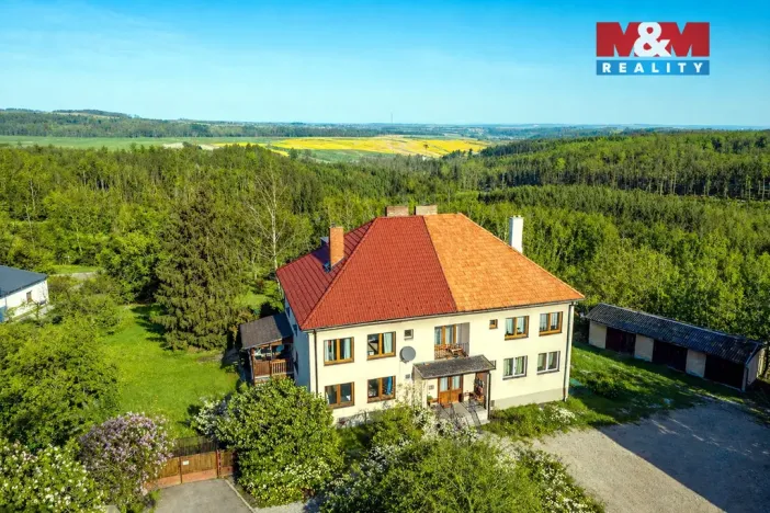 Prodej bytu 1+kk, Doubravčice, V bytovkách, 35 m2