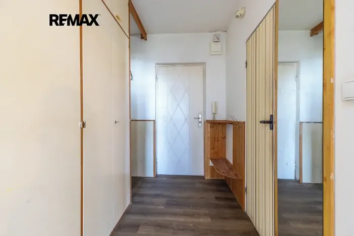 Prodej bytu 1+kk, Kladno, Ostravská, 35 m2