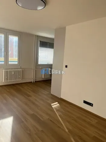 Pronájem bytu 1+1, Praha - Záběhlice, Bramboříková, 42 m2