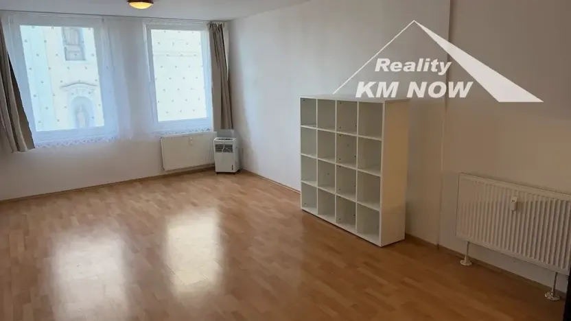 Pronájem bytu 1+kk, Kroměříž, Riegrovo náměstí, 37 m2