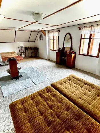 Prodej chalupy, Staré Město, 136 m2
