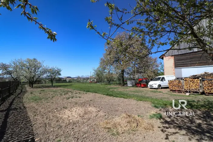 Prodej rodinného domu, Čikov, 418 m2