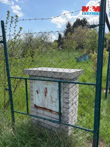 Prodej zahrady, Šlapanice, Nádražní, 936 m2