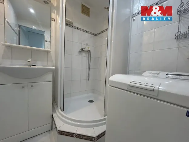 Pronájem bytu 2+1, Povrly, Sídliště II, 58 m2