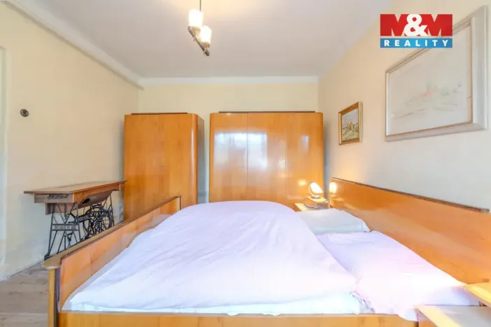 Prodej rodinného domu, Střezimíř, 160 m2