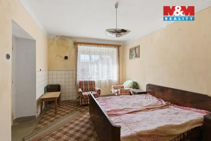 Prodej zemědělské usedlosti, Kněževes, Pražská, 90 m2