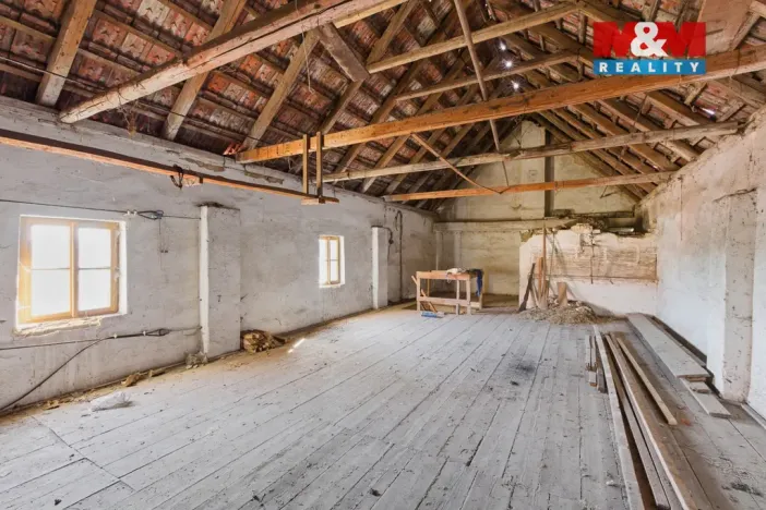 Prodej zemědělské usedlosti, Kněževes, Pražská, 90 m2