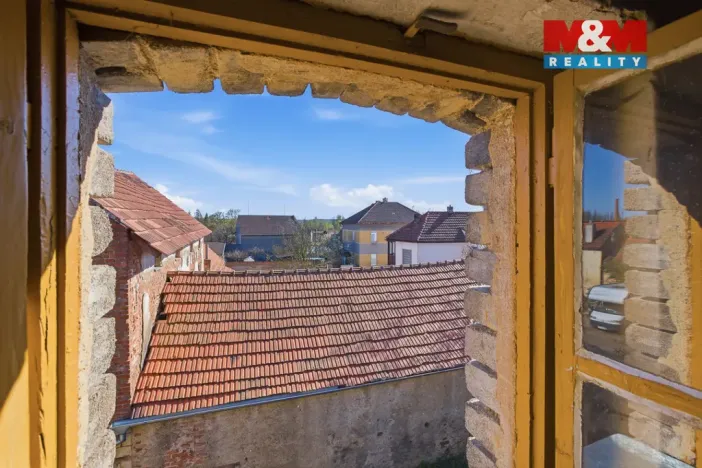 Prodej zemědělské usedlosti, Kněževes, Pražská, 90 m2