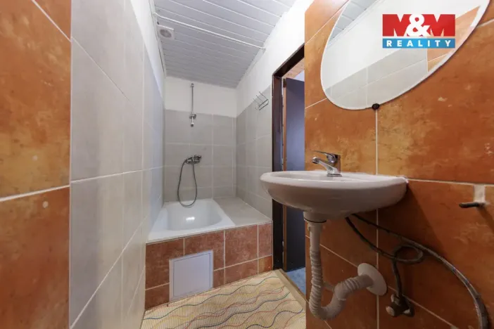 Prodej rodinného domu, Kraslice - Tisová, 164 m2