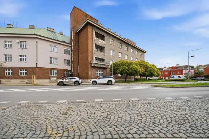 Prodej bytu 1+1, Kolín, Veltrubská, 49 m2