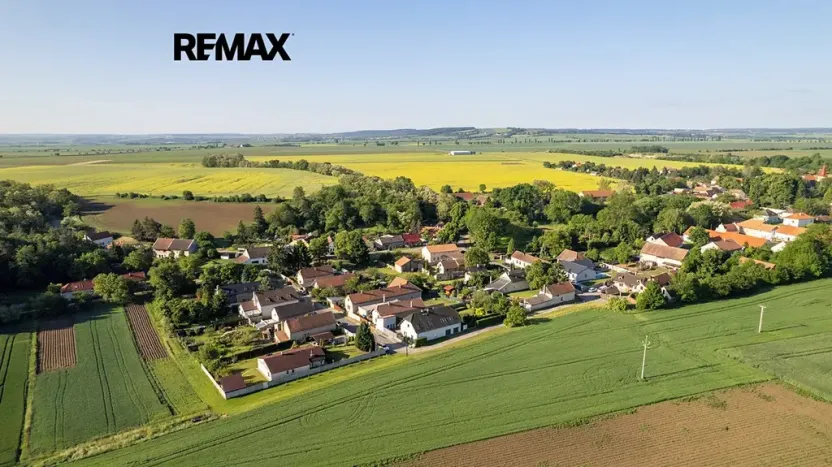 Prodej rodinného domu, Chrášťany, 175 m2