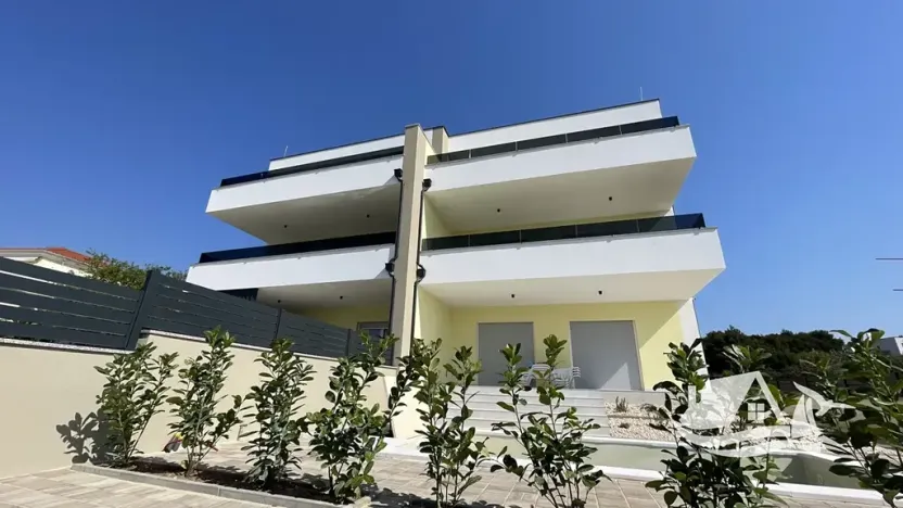 Prodej vily, Tribunj, Chorvatsko, 210 m2