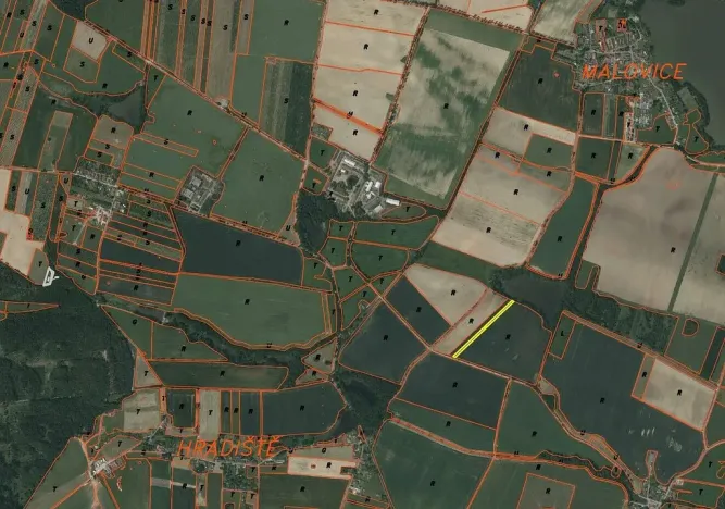 Prodej pole, Malovice, 5875 m2