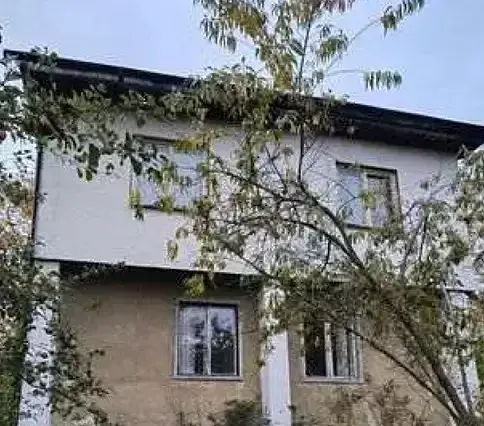 Dražba chaty, Psáry, 158 m2