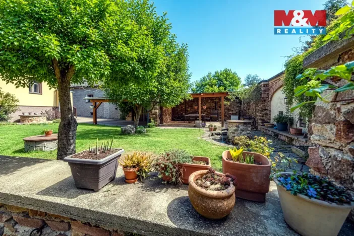 Prodej rodinného domu, Divišov, Horní náměstí, 213 m2