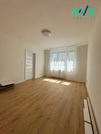 Prodej bytu 1+1, Karlovy Vary, Úvalská, 36 m2