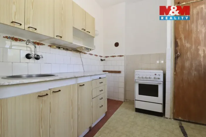 Prodej bytu 2+1, Velichov, 55 m2