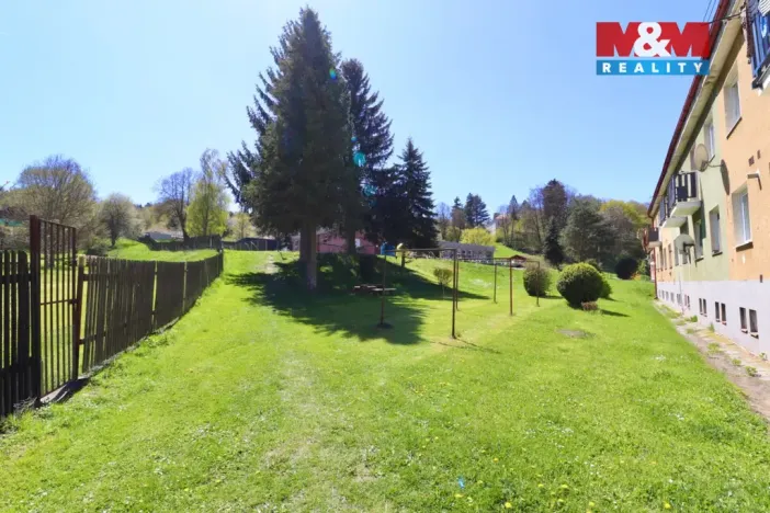 Prodej bytu 2+1, Velichov, 55 m2