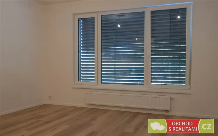 Pronájem bytu 2+kk, Praha, Hodkovická, 63 m2