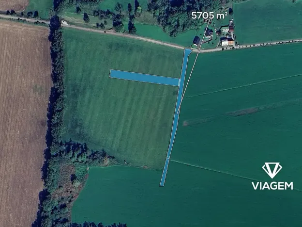 Prodej podílu pole, Lázně Bělohrad, 2380 m2