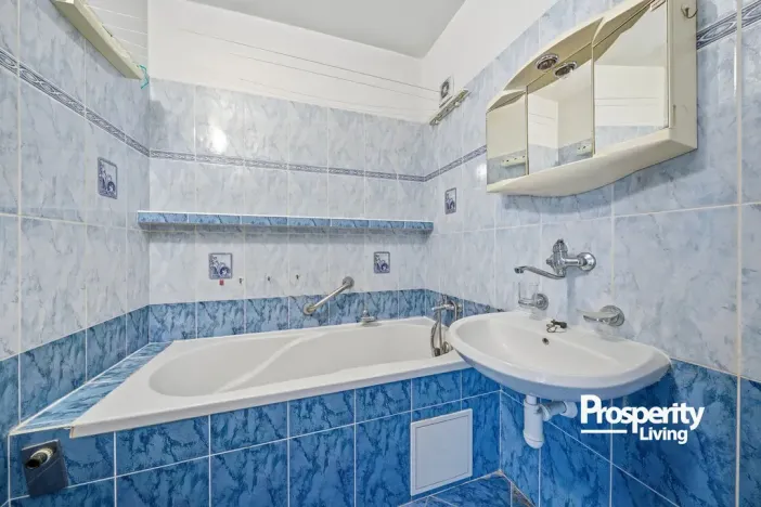 Prodej bytu 3+1, Praha - Bohnice, Toruňská, 81 m2