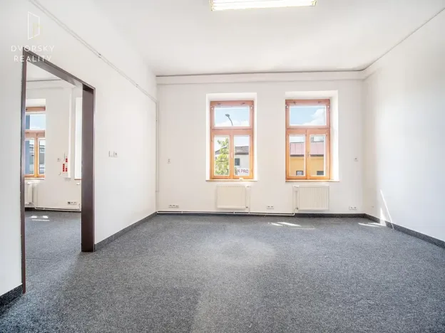 Prodej kanceláře, Mladá Boleslav, Ptácká, 305 m2