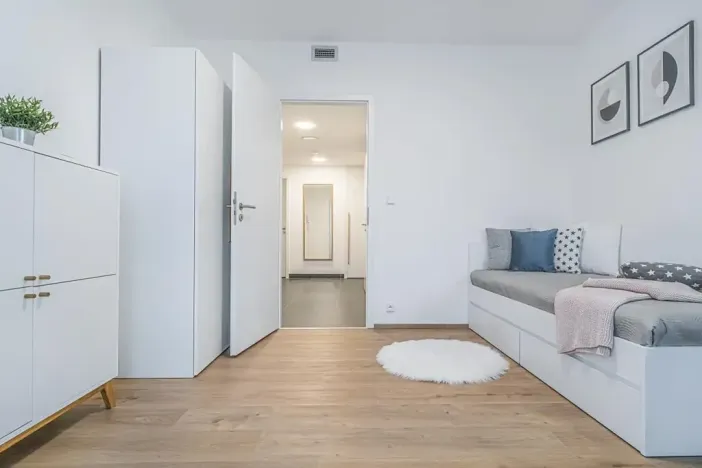 Pronájem bytu 3+kk, Praha - Prosek, Litoměřická, 82 m2