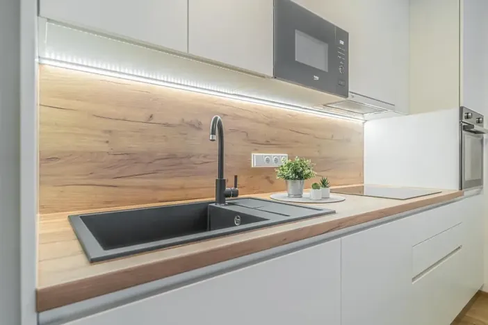 Pronájem bytu 2+1, Praha - Prosek, Litoměřická, 55 m2