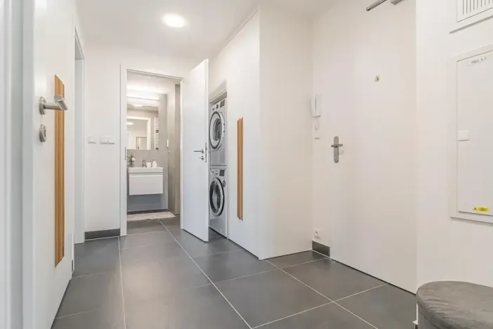 Pronájem bytu 2+1, Praha - Prosek, Litoměřická, 55 m2
