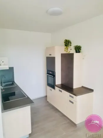 Prodej bytu 2+kk, Olomouc, Okružní, 50 m2