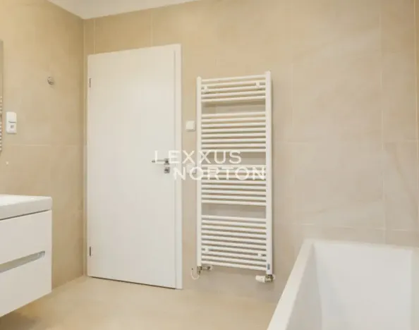 Pronájem vily, Praha, Ke smrčině, 260 m2
