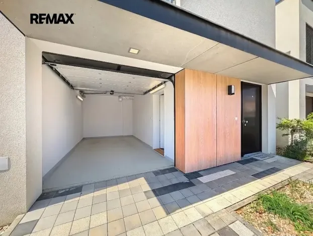 Pronájem rodinného domu, Praha - Březiněves, V křepelkách, 146 m2