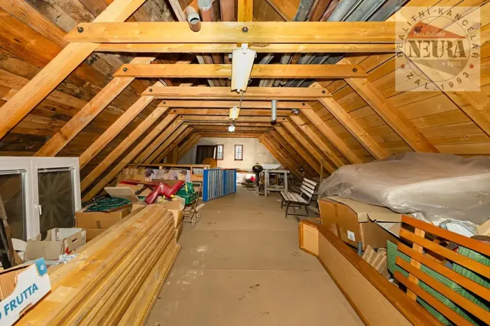 Prodej rodinného domu, Kojčice, 250 m2
