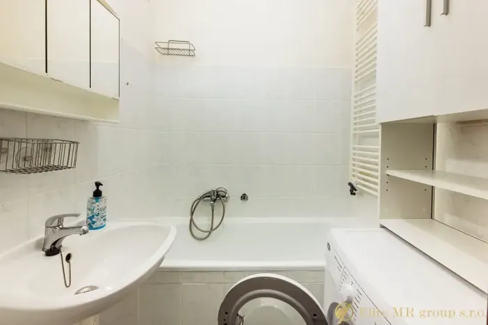 Prodej bytu 2+1, Hlinsko, Rataje, 45 m2