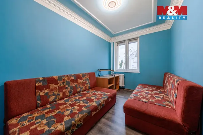 Prodej bytu 3+1, Karlovy Vary - Rybáře, Sokolovská, 60 m2