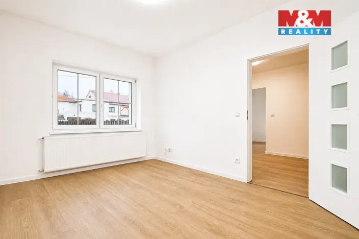 Prodej rodinného domu, Karlovy Vary - Tašovice, Česká, 200 m2