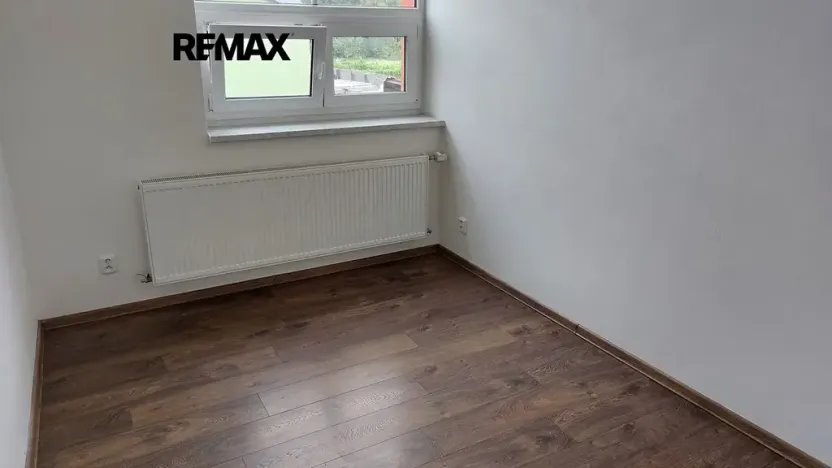 Pronájem bytu 2+kk, Rousínov, 41 m2