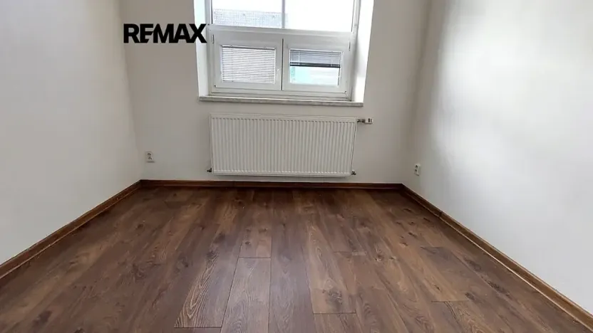 Pronájem bytu 2+kk, Rousínov, 41 m2