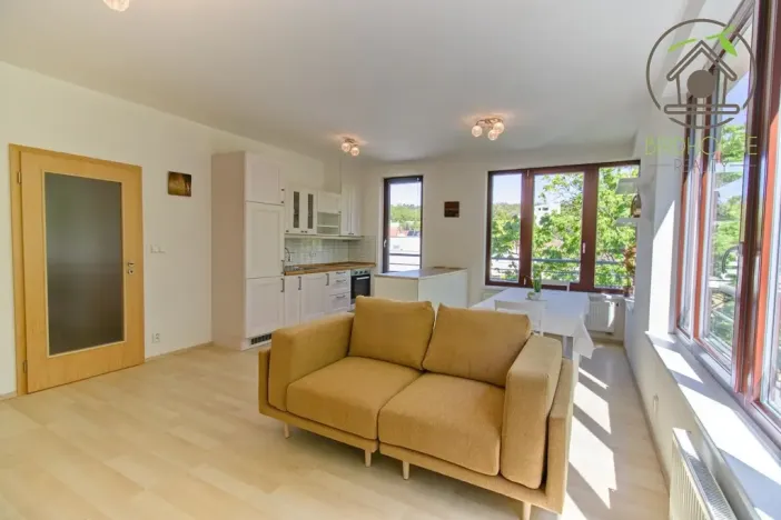 Pronájem bytu 2+kk, Praha - Košíře, Musílkova, 64 m2
