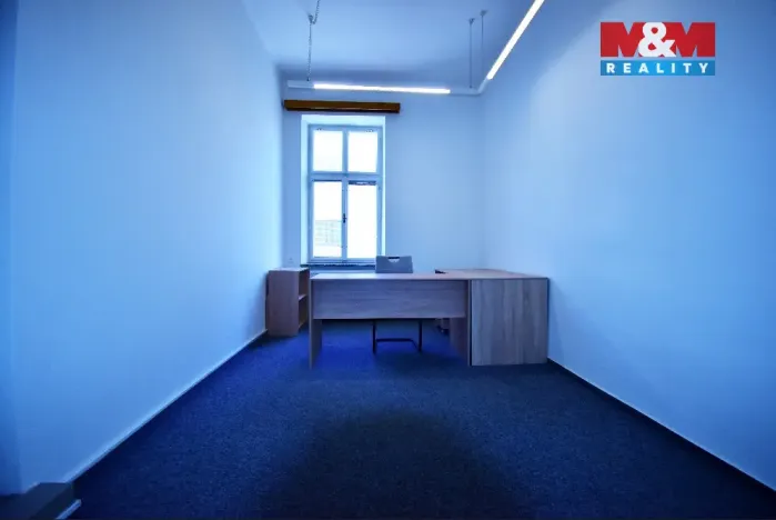 Pronájem kanceláře, Jičín - Valdické Předměstí, Tylova, 16 m2