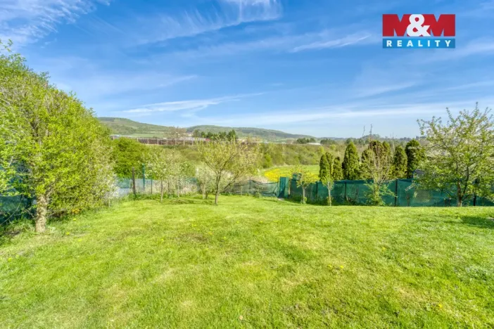 Prodej rodinného domu, Bavoryně, 127 m2