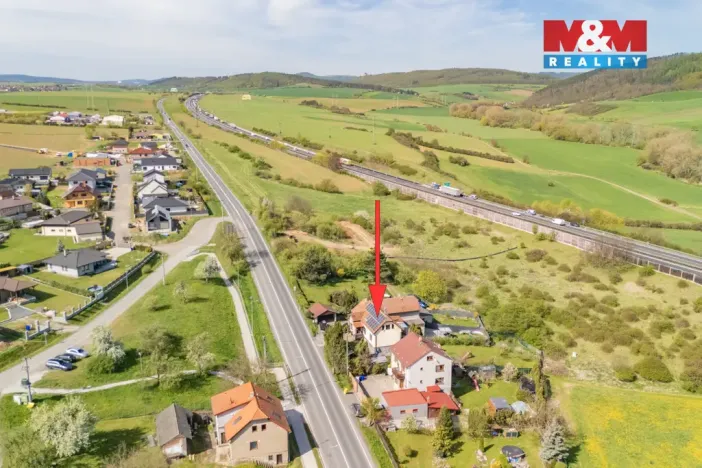 Prodej rodinného domu, Bavoryně, 127 m2