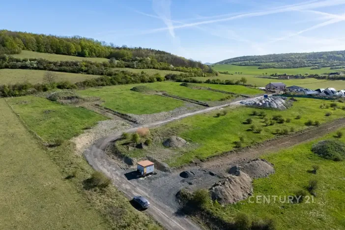 Prodej pozemku pro bydlení, Lužice, 1305 m2