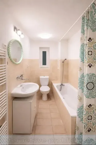 Pronájem bytu 1+1, Praha - Holyně, 40 m2