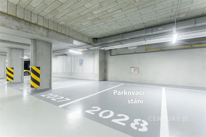 Pronájem bytu 2+kk, Praha, Waltariho, 45 m2