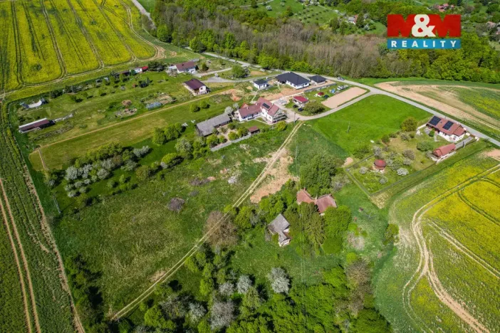 Prodej pozemku pro bydlení, Halenkovice, 2400 m2