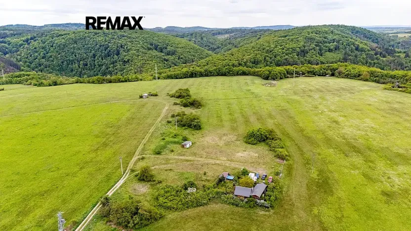 Prodej pozemku, Štěchovice, 3265 m2