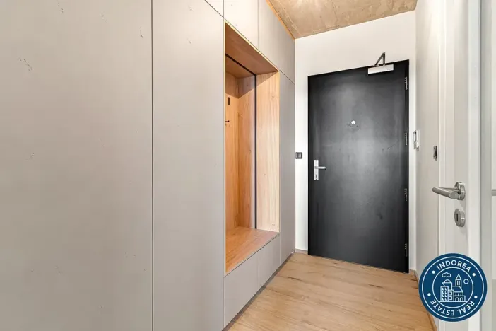 Pronájem bytu 3+kk, Praha, Kolbenova, 85 m2